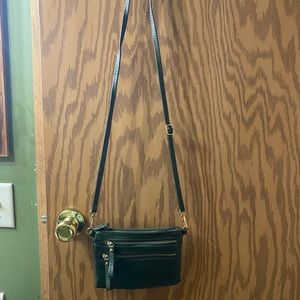 charming charlie’s crossbody green purse!